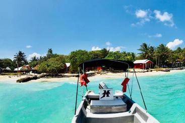 بنسيون Sunrise Paradise/carlito´s Place