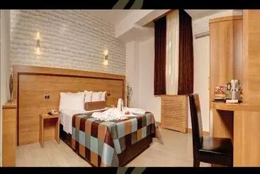 ホテル Susuzlu Seckin