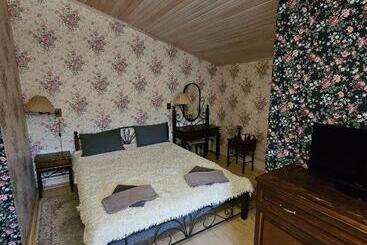 فندق صغير Minihotel Zolotoe Runo