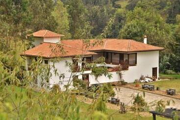 Отель Campestre El Portón De Los Jeroglíficos