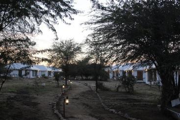 فندق Sultan E Jawai Ananta Inn