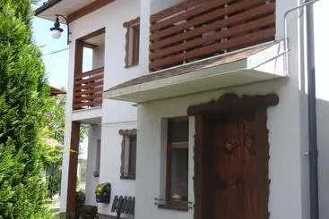 Pensió коттедж Leleka Vyzhnynsia