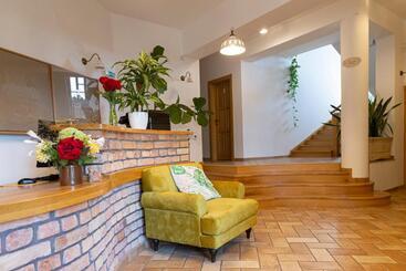 مبيت وإفطار Fiastyúk Udvarház