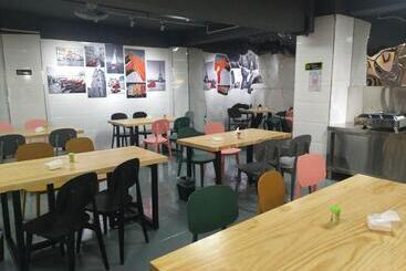 Отель 7days Inn Quanzhou Dehua Cidu Avenue Branch