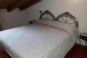 ホテル Agriturismo Il Balcone Sulla Valle