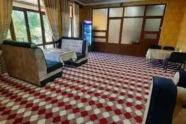 Pensione зона отдых Apachi в горах чимган