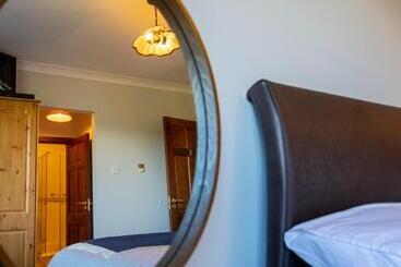Bunratty Meadows Bed & Breakfast