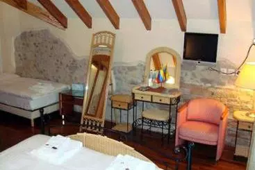 בית מלון כפרי La Colombiere