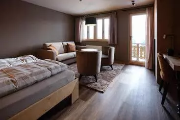 Panorama Hotel & Restaurant