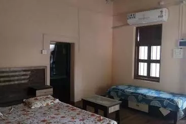 Pensió Kamat Cottages