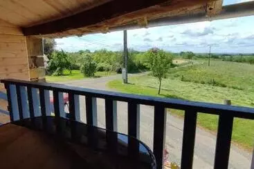 Aamiaismajoitus (B&B) La Grange De Champagnac