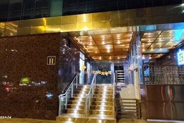 Lima Central Design Hotel Spa & Club