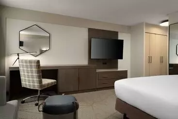 Otel Doubletree By Hilton Pittsburgh Airport
