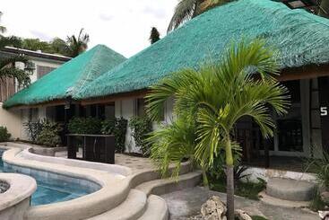 Blue Lagoon Dive Resort