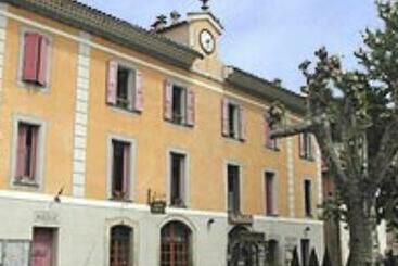 فندق Gîte Saint Pierre