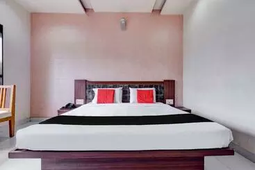 Hôtel Capital O 81519  Vrundawan Garden