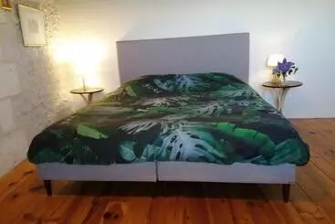 ベッドアンドブレックファースト La Grange De Lucie  Chambres D Hôtes En Périgord Dordogne