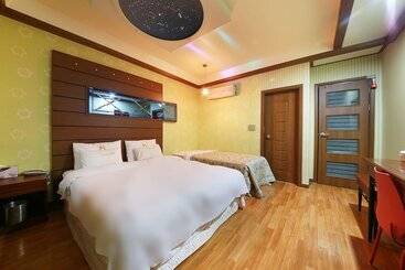Hotel Gimpo Freezone