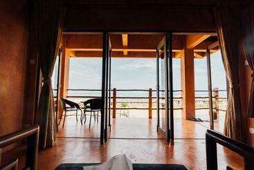 Hotel Loola Adventure Resort