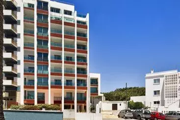 酒店 Villa Doris Suites