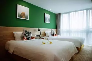 Апарт-отель Regalia Residences Changning Shanghai