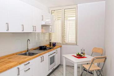 아파트호텔 San Giacomo 32 Residence