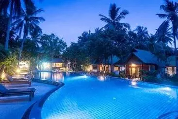 호텔 Sand Sea Resort Railay Beach