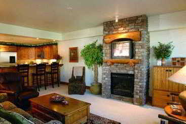 Отель Black Bear Lodge