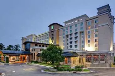 호텔 Embassy Suites By Hilton Raleigh Durham Airport Brier Creek