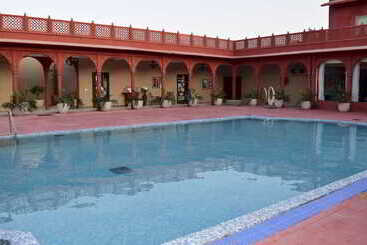 هتل Vesta Bikaner Palace
