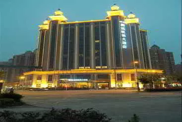 Kolam Gloria Plaza Hotel Hefei
