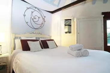 Casas Rurales Los Algarrobales