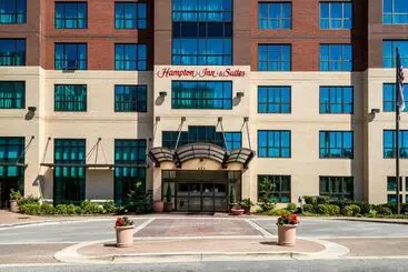 호텔 Hampton Inn & Suites National Harbor   Alexandria Area