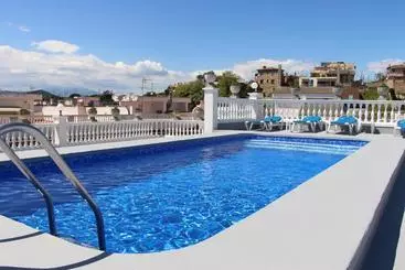 Жильё для туристов Apartamentos Las Americas Blanes Beach