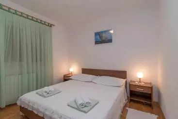 Turist apartmanları Apartments In Trogir