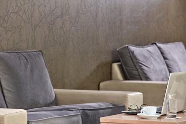 בית מלון כפרי Civitel Attik Rooms & Suites