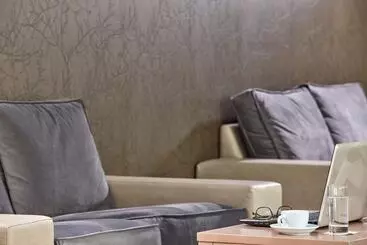 فندق Civitel Attik Rooms & Suites