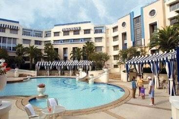 Hotel Disney Ambassador