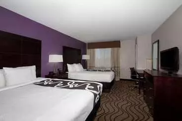 Отель La Quinta By Wyndham Henderson Northeast Denver