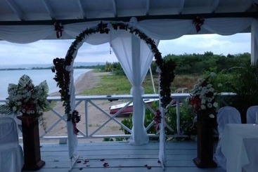 هتل Idlers Rest Beach