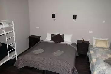 هتل Karuna Guesthouse