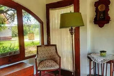 Bed & Breakfast Estancia Turística El Ombú