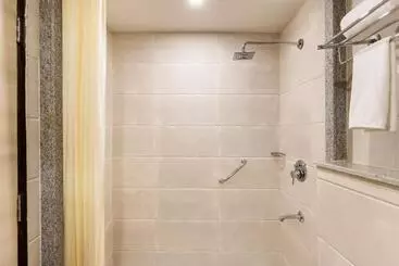 Red Fox By Lemon Tree Hotels, Neelkanth