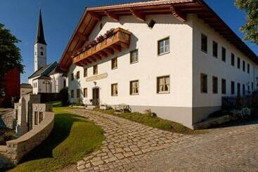 Pension Zum Lebzelter