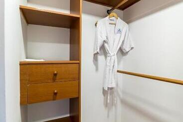 هتل آپارتمان Affinity Aparta