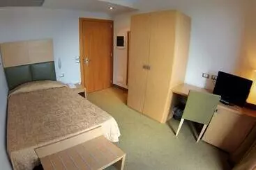 Отель Castelmartini Wellness & Business