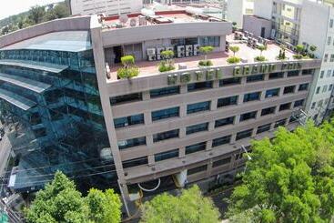 Weenjoy Hotels Grand Prix Aeropuerto Cdmx