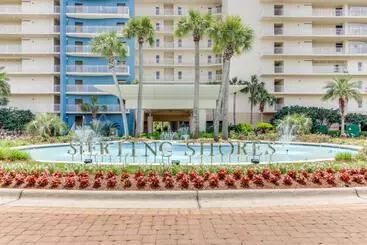 Hotel Sterling Shores