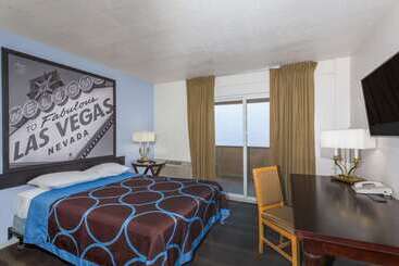 فندق Super 8 By Wyndham Las Vegas North Strip/fremont St. Area
