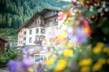Pension Arlsuites